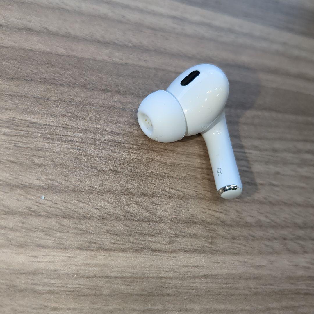 AirPods PRO第2世代　右耳のみ　片耳　R　A2698 AirPods PRO第2世代 右耳のみ 片耳 R A2698