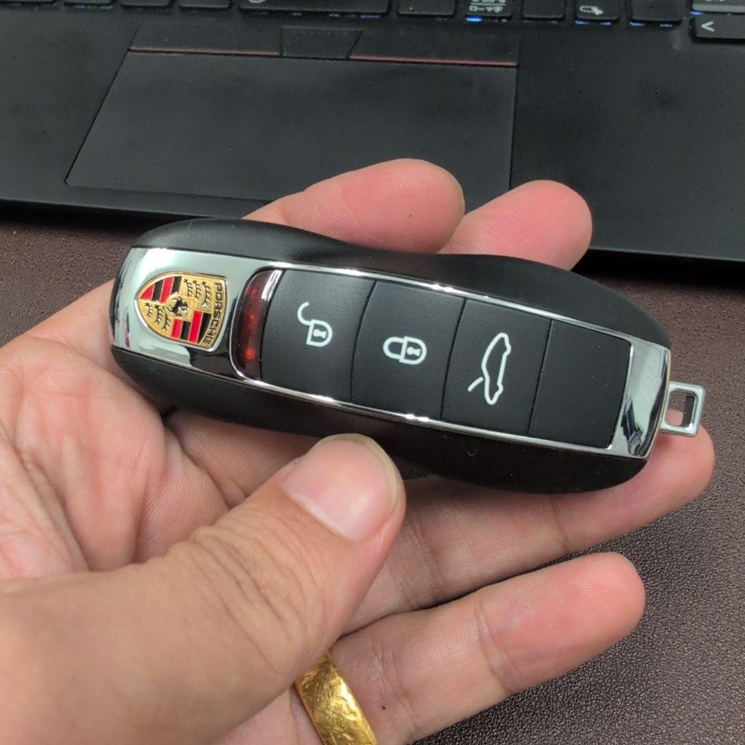 ポルシェ　スマートキー ポルシェ 純正スマートキー スペアキー 鍵 - メルカリ