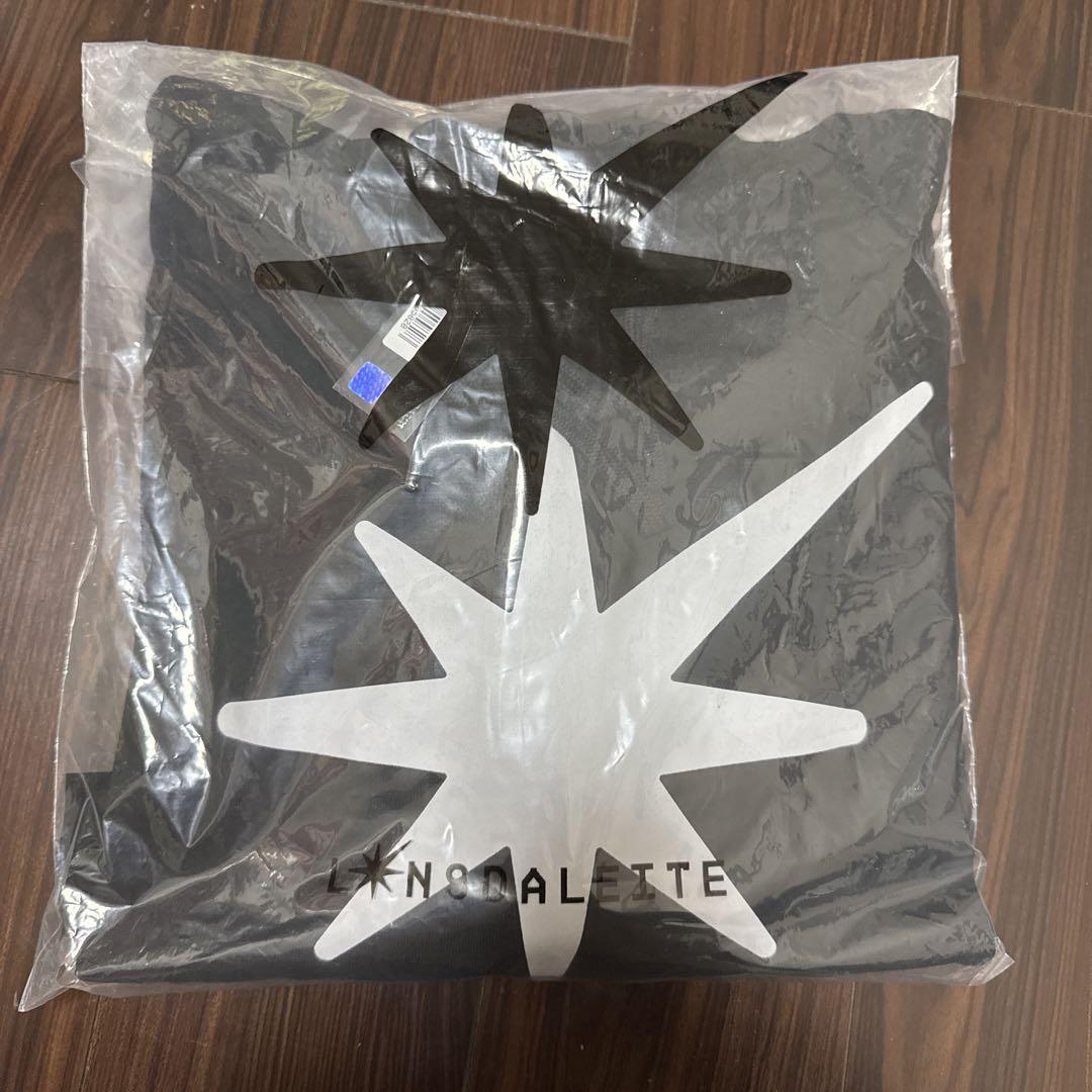【未使用】EXO ベッキョン Lonsdaleite フーディー BAEKHYUN: ベッキョン LONSDALEITE フーディー 未使用】EXO