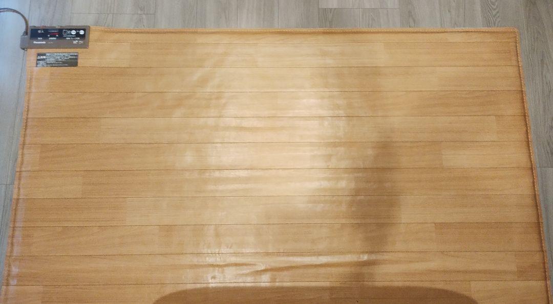 にゃお パナソニック ホットカーペット ライトベージュ DC-2V4-MC Amazon.co.jp: パナソニック ホットカーペット フローリング