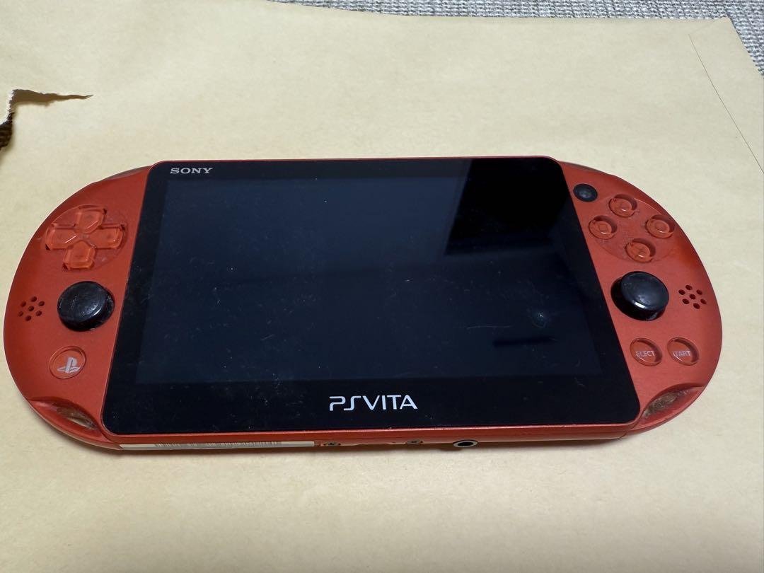PSVita PCH2000 ジャンク ジャンク☆PSVita PCH-2000 シルバー