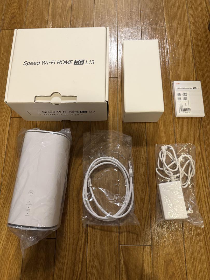 Speed Wi-Fi HOME 5G L13 本体と付属品 Speed Wi-Fi HOME 5G L13 –