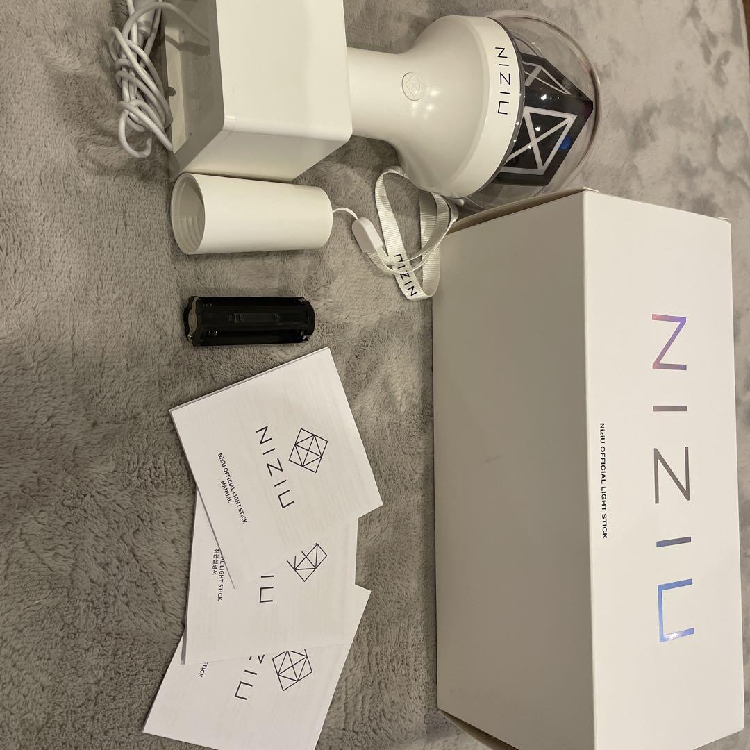 Official NiziU ペンライト 公式